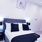 Z Home Apartments