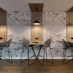Zeni Ensuite Rooms In Leicester
