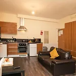 Wifi*Studio*Functional*Close2City
