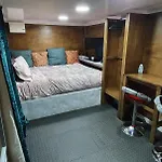 Adorable Private Suite With Free Street Parking