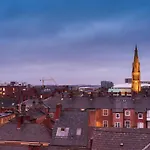 Luxury Apartment In The Heart Of Leicester With Parking