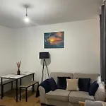 Spacious City Centre 2 Bedroom Apartment - Lt Apartment