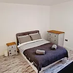 City Centre Lovely Apartment With The Cheapest Overnight Parking