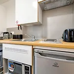 For Students Only Private Bedrooms With Shared Kitchen At Merlin Heights In The Heart Of Leicester