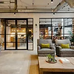 Leicester Luxury Apartments - T45