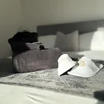 Funky Comfortable Apartments - Leicester