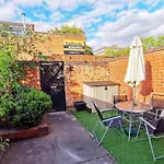 2Bd Georgian Duplex City Centre Leicester