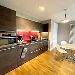 City Apartment With Terrace