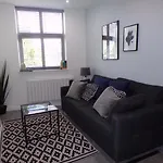 Stylish City Apartments - Leicester
