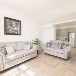 The Pocklington - The Magistrates Suite