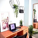 Comfy Casa - Syster Properties Serviced Accommodation Leicester Families, Work