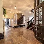 The Pocklington - The New Walk Suite