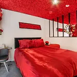 Leicester - Apartment - Sleeps 2 - 97Ws