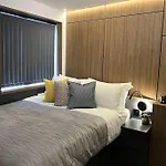 Deluxe 1 Bed Studio 2A Near Royal Infirmary & Dmu