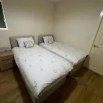 1 Bedroom Flat With Parking