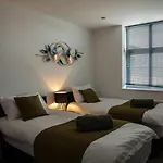 Cityscape 2-Br - Leicester\'S Premier Urban Retreat