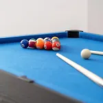 Last-Minute Specials L Modern Flat With Pool Table L Sleeps 5 L By Zen Nights Short Lets & Serviced Accommodations