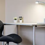 Professionals,Contractors,Family