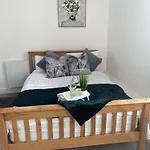 De Luxe Aparthotel