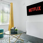 Apartment Near Lri & Dmu