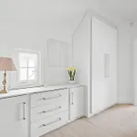 5 Bedroom Large Home For Contractors, Families And Groups