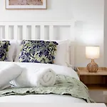The Regent - Quiet Luxury