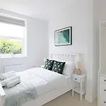 The Aston 2 Bedroom With Patio