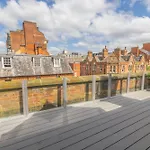 The Pocklington - The Golden Mile Suite