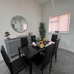 Syster Properties - Glenfield Bungalow