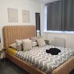 City Centre 1Bedroom Apartment Aa