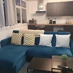 City Centre 1Bedroom Apartment Aa