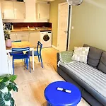 Granby Apartments F-2