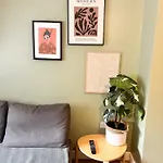 Granby Apartments F-3