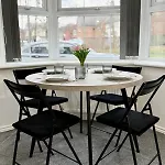 Newly Furnished Modern 2 Bedroom Flat With Free Parking In Humberstone Leicester