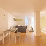 Cosy Ensuite Apartment, City Centre