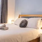 Spacious Apartment City Centre
