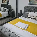 Sav Apartments - 2 Bed Cosy Flat Saffron Leicester