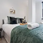 Luxury Leicester City Centre Apartment