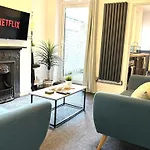 The Avenue Townhouse