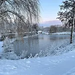 Shearsby Valley Lakes Accommodation