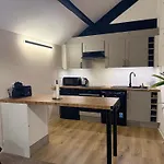 1 Bed Flat In City Centre