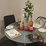 Di Home Apartment Leicester