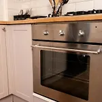 Luxuria Apartments 2- Bedroom Luxury Apartment