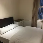 Big Bright Room In Leicester