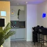 Wild Central Double Suite - Free Gym