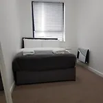 Showcase Apartments - Highcross House