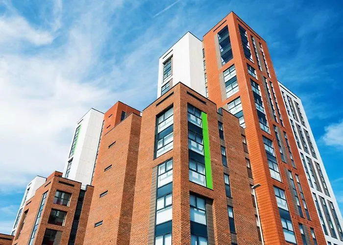 For Students Only Private Bedrooms With Shared Kitchen At Merlin Heights In The Heart Of Leicester
