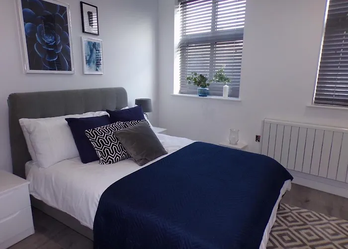Funky Comfortable Apartments - Leicester