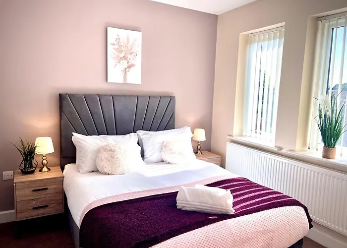 Comfy Casa - Syster Properties Serviced Accommodation Leicester Families, Work