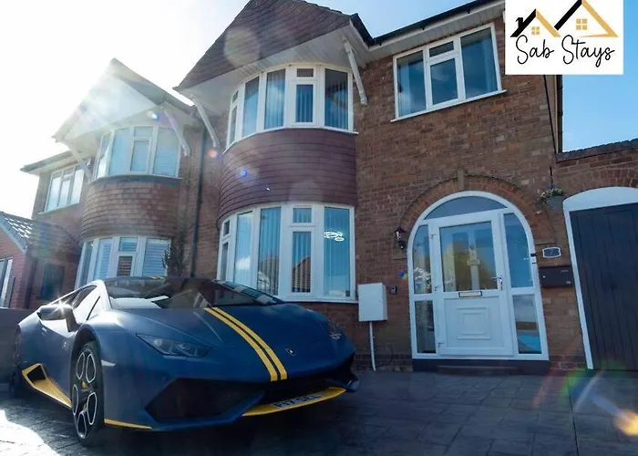 Long Stay, 3 Bed House ,Family, Leisure-Garden